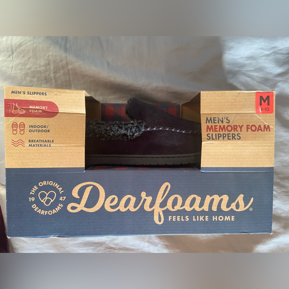 Dearfoams Men's Memory Foam Slippers